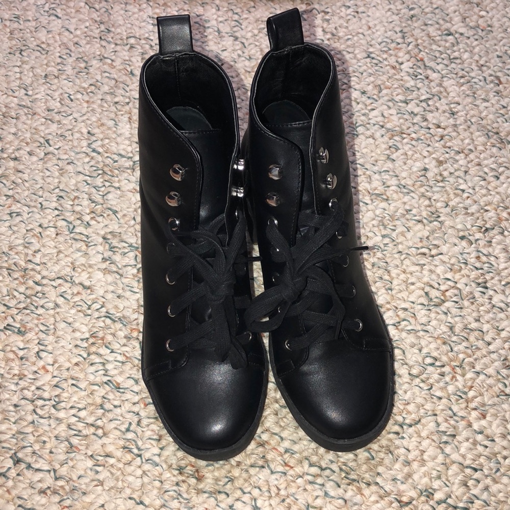 Steven madden booties